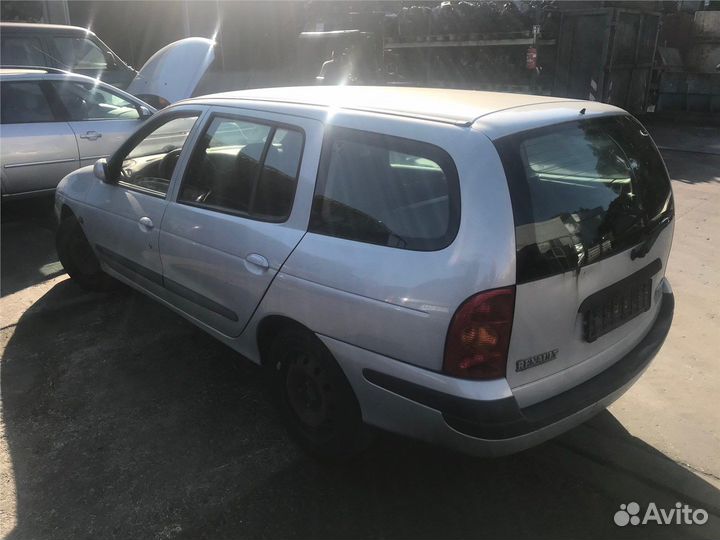 Разбор на запчасти Renault Megane 1996-2002
