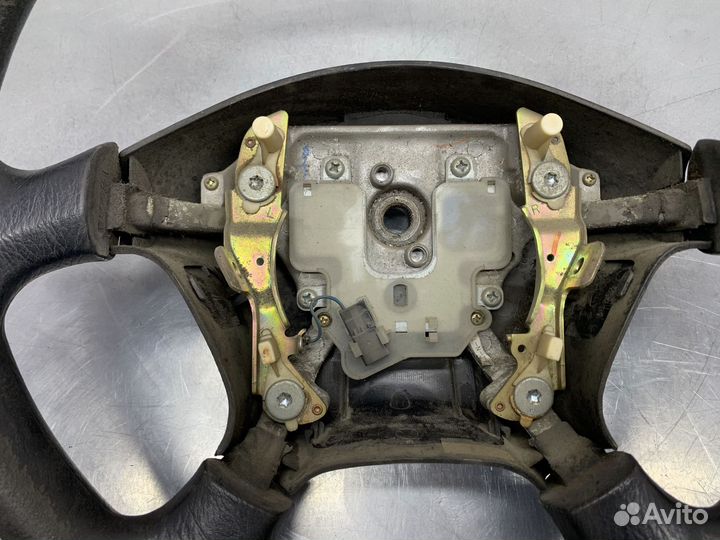 Руль Nissan Pulsar N15 1998 г.в