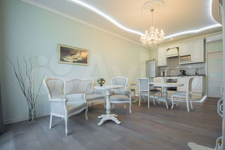 2-к. квартира, 76,2 м², 2/6 эт.