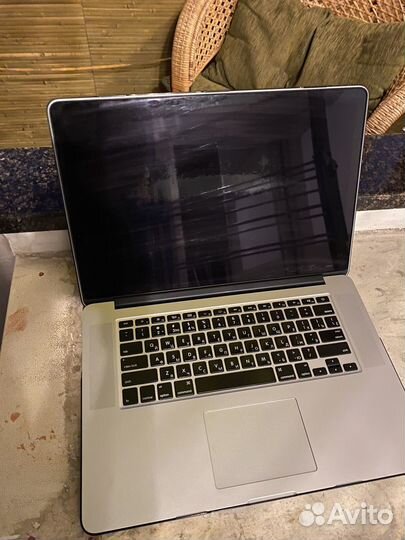 Apple MacBook Pro 15 retina 2015 16gb i7 2,8Ghhz