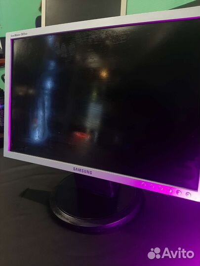 Монитор Samsung SyncMaster 2023NW