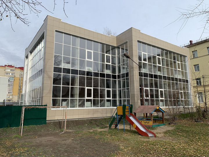 Свободного назначения, 250 м²