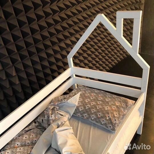 Детская кровать Софа-домик