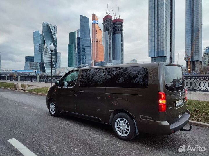 Минивэн в аэропорт. Аренда минивэна с водителем
