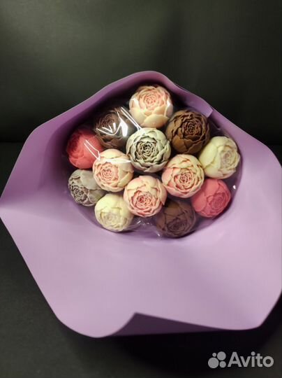 Пионы из Бельгийского Шоколада - 13 шт в Букете