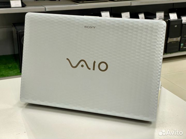Ноутбук Sony Vaio Core i3