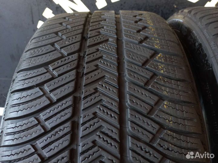 Michelin Pilot Alpin 235/40 R19