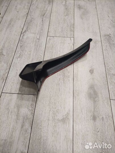 Брызговик задний правый XL Peugeot 4007 C-Crosser