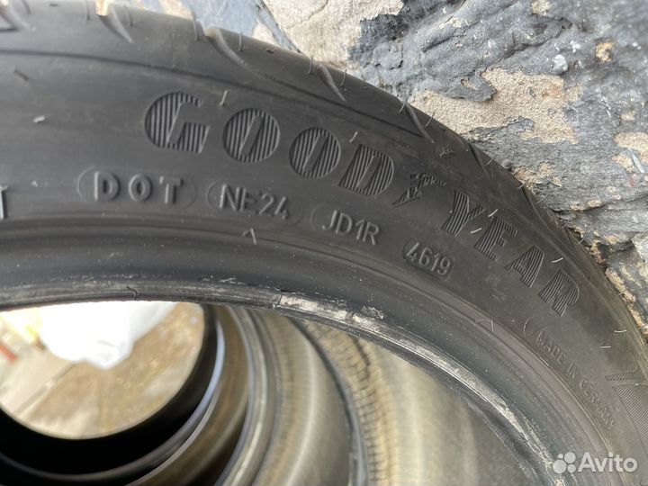 Goodyear Eagle F1 Asymmetric 2 255/40 R18 и 285/35 R18 99Y