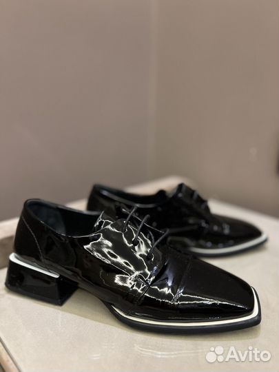 Обувь женская 37 размер туфли