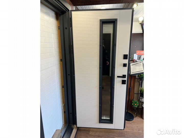Входная дверь с терморазрывом