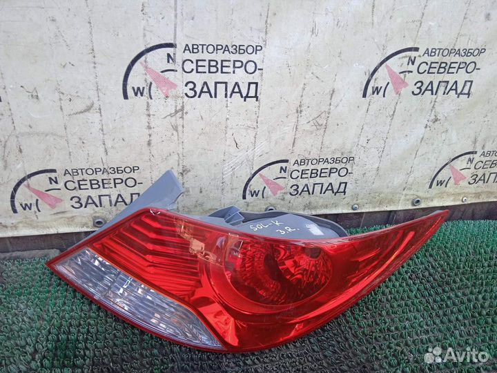 Hyundai Solaris Фонарь правый седан 2011 скол