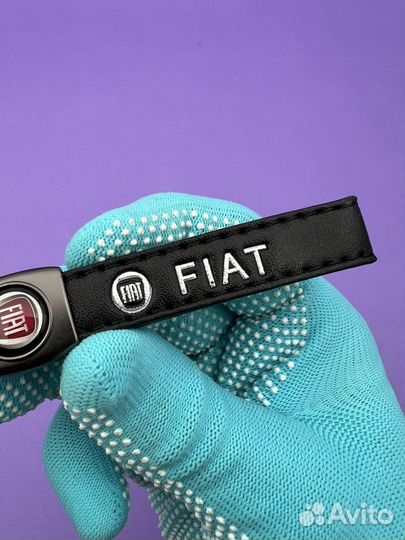 Брелок для ключей эмблема Fiat надпись Фиат