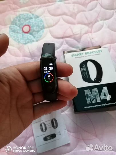 M4 смарт-браслет
