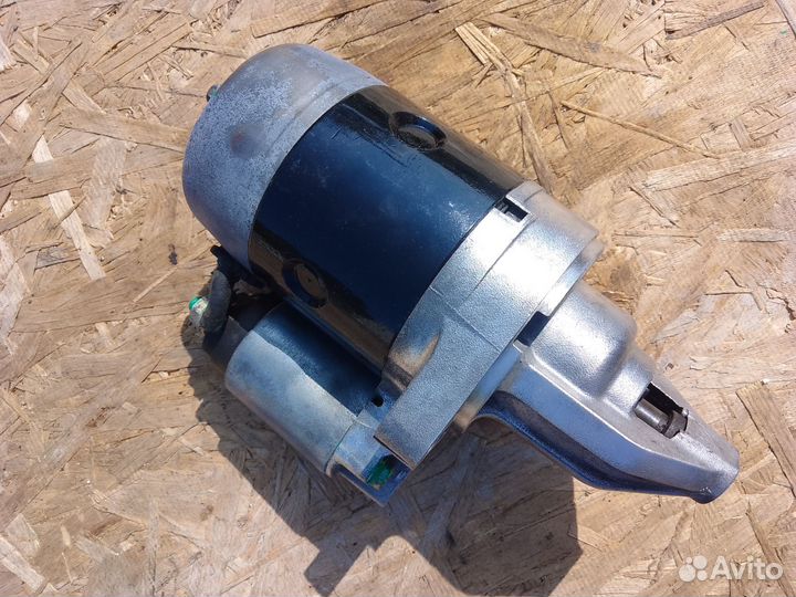 Стартер SR18DE Nissan Bluebird U14