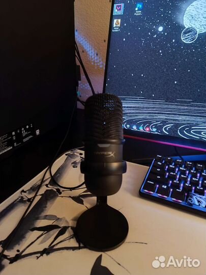 Микрофон hyperx solocast