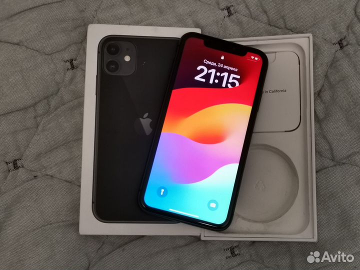 iPhone 11, 64 ГБ
