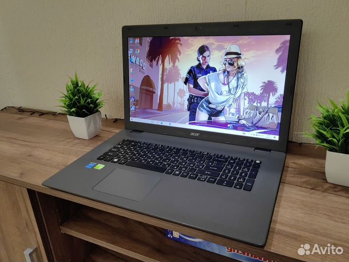 Ноутбук Acer экран 17.3 дюйма