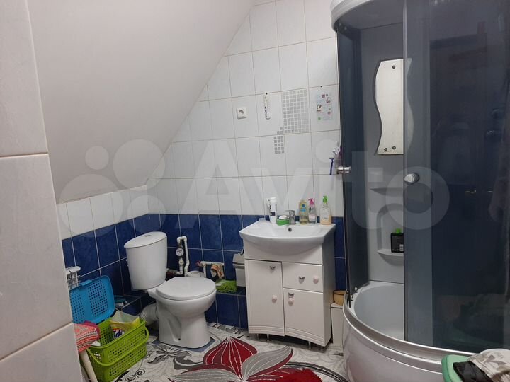 2-к. квартира, 77,3 м², 3/3 эт.