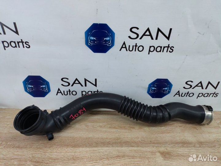 Патрубок интеркулера Bmw 3 F30 N20B20 2013