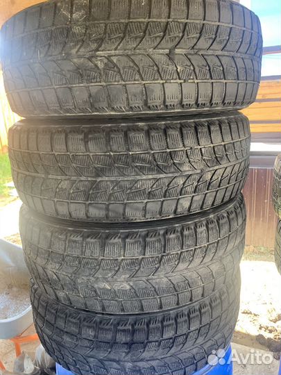 Bridgestone Blizzak WS-60 205/65 R16