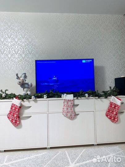 Тумба под телевизор