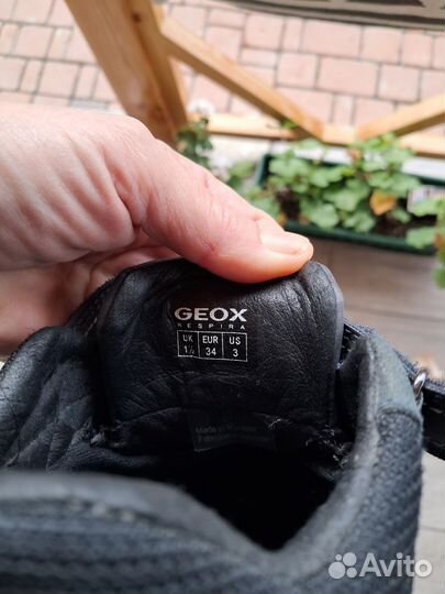 Ботинки демисезонные на мальчика 34р