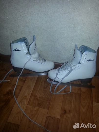 Продам коньки подростковые