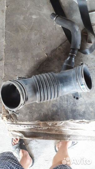 Toyota Camry v 50 патрубок воздухозаборника