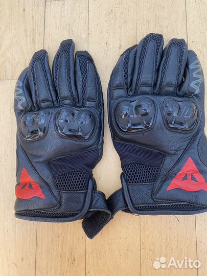 Мотоперчатки Dainese и другая Мотоэкипировка