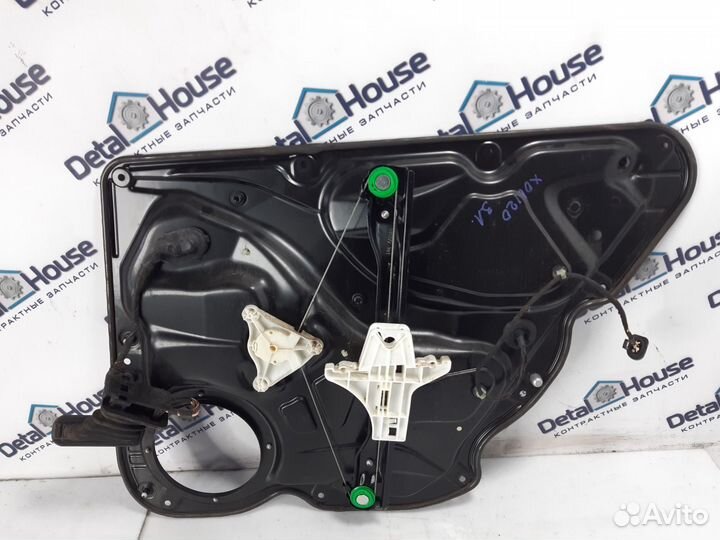 Стеклоподъемник задний левый Volkswagen Passat B6