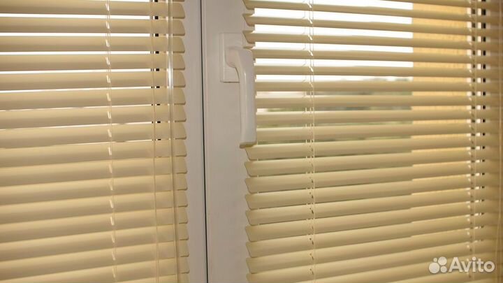 Жалюзи горизонтальные алюминиевые