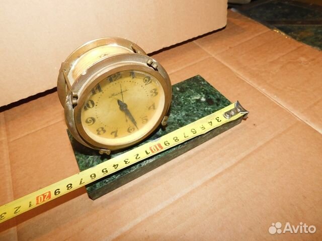 Редкие настольные часы Молния СССР на ходу в интер