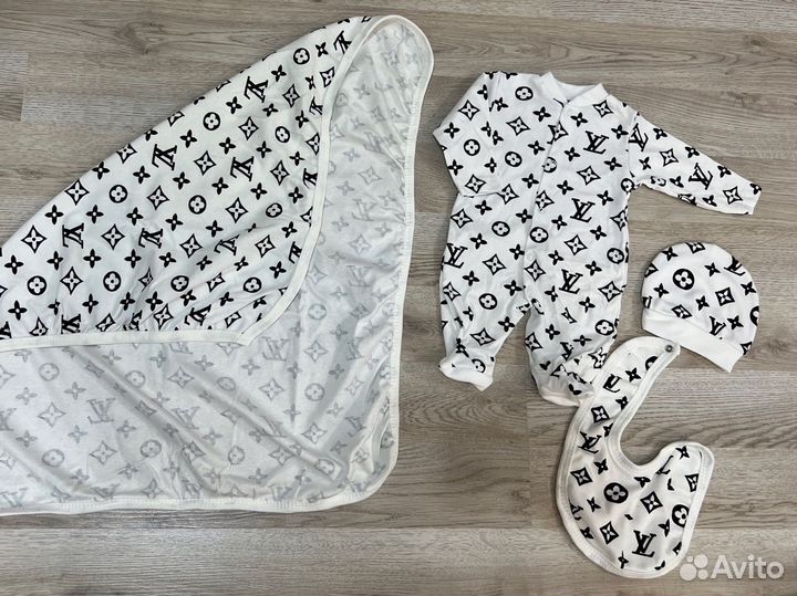 Комплект на выписку