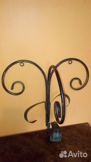 Кронштейн для кашпо металлический с патиной