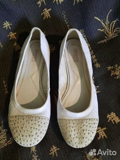 Балетки белые кожаные 36,5