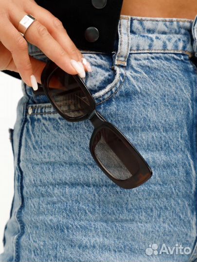 Солнцезащитные очки женские (новые)