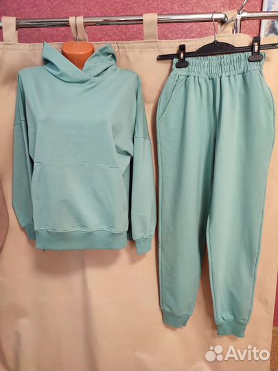 Спортивный костюм женский новый, фисташка, р.46-54