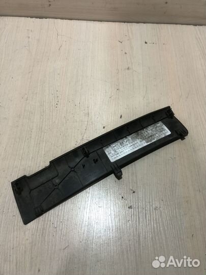 Крышка блока предохранителей Skoda Fabia 2