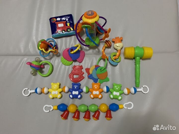 Игрушки, погремушки пакетом