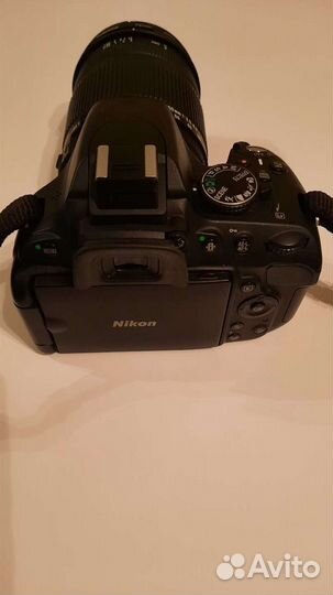 Цифровая зеркальная фотокамера Nikon D5100
