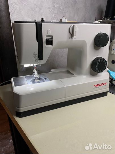 Швейная машинка