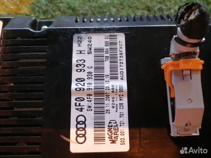 Спидометр (панель приборов) 4F0920933H Audi A6(4F2