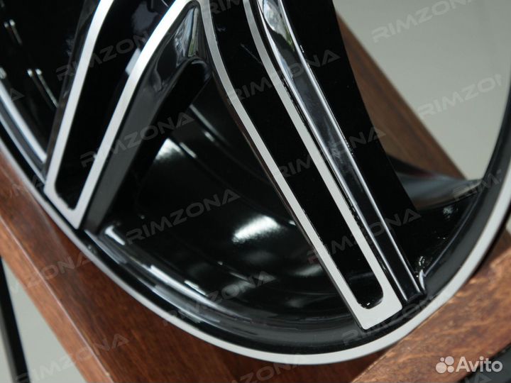 Литые диски R19 на Land Rover. Арт2391