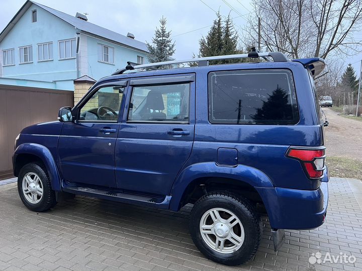 УАЗ Patriot 2.7 МТ, 2015, 135 000 км