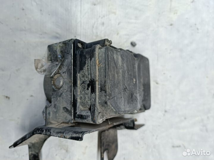 Блок ABS Nissan Almera G15