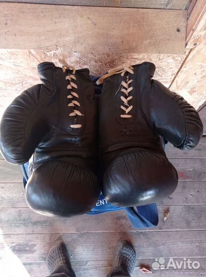 Боксерские перчатки взрослый размер