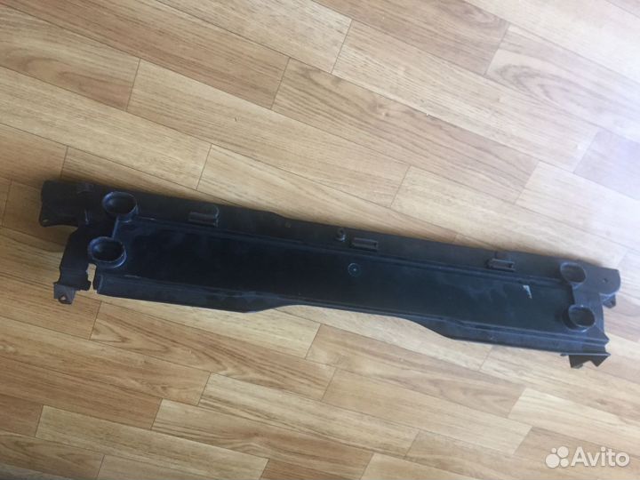 Кожух радиатора BMW E65 E66 Оригинал новый