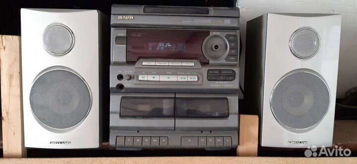 Музыкальный центр, Проигрыватель винила