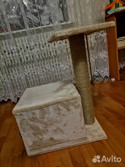 Домик для кошки с когтеточкой бу